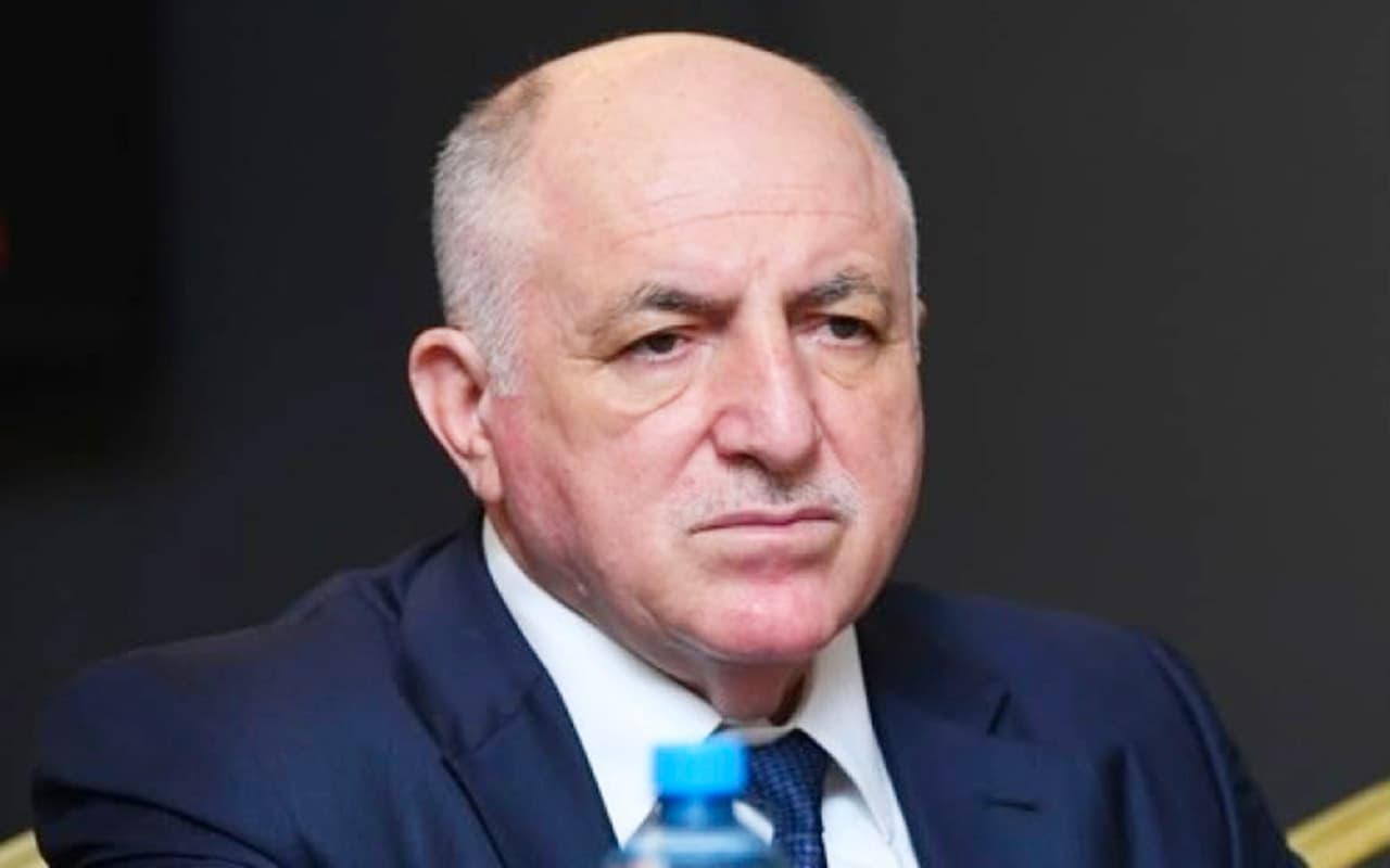 Azərbaycanda vəzifəli şəxslər həbs edildi - FOTO