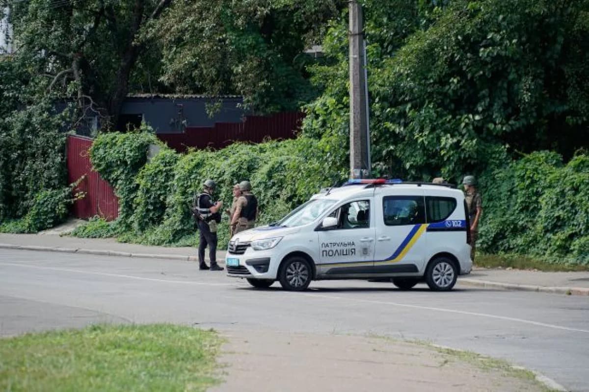 Ukraynada polislər vuruldu - ölən və yaralananlar var