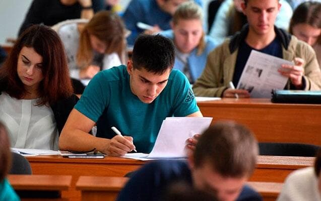 Universitetlərə ixtisas seçiminin vaxtı açıqlandı 
