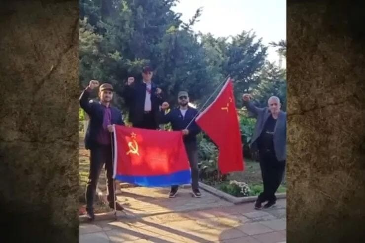 Bakıda SSRİ bayrağı ilə yürüşə cəhd edənlərə hökm oxundu