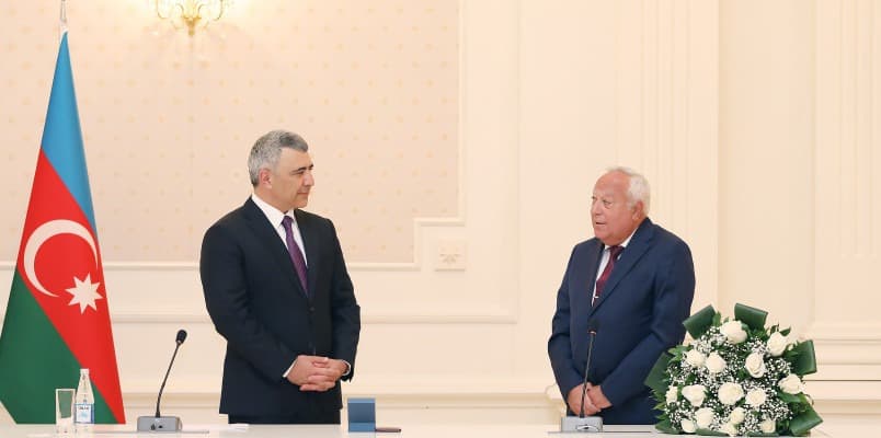 Şahin Yusifov təqaüdə göndərildi - FOTO 