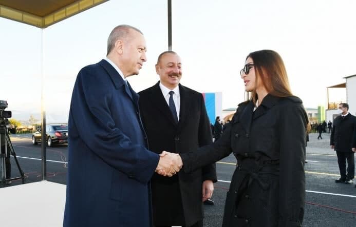 Mehriban Əliyevadan Ərdoğanın səfəri ilə bağlı PAYLAŞIM Mehriban Əliyevadan Ərdoğanın səfəri ilə bağlı PAYLAŞIM