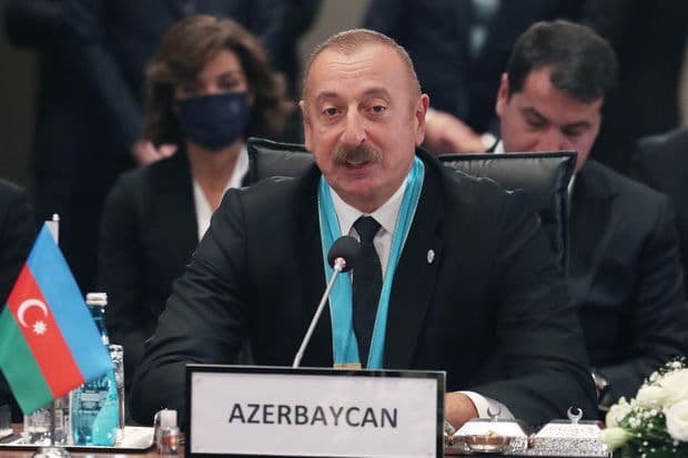 İlham Əliyev Türk Şurasının Zirvə Toplantısında çıxış etdi – VİDEO İlham Əliyev Türk Şurasının Zirvə Toplantısında çıxış etdi – VİDEO