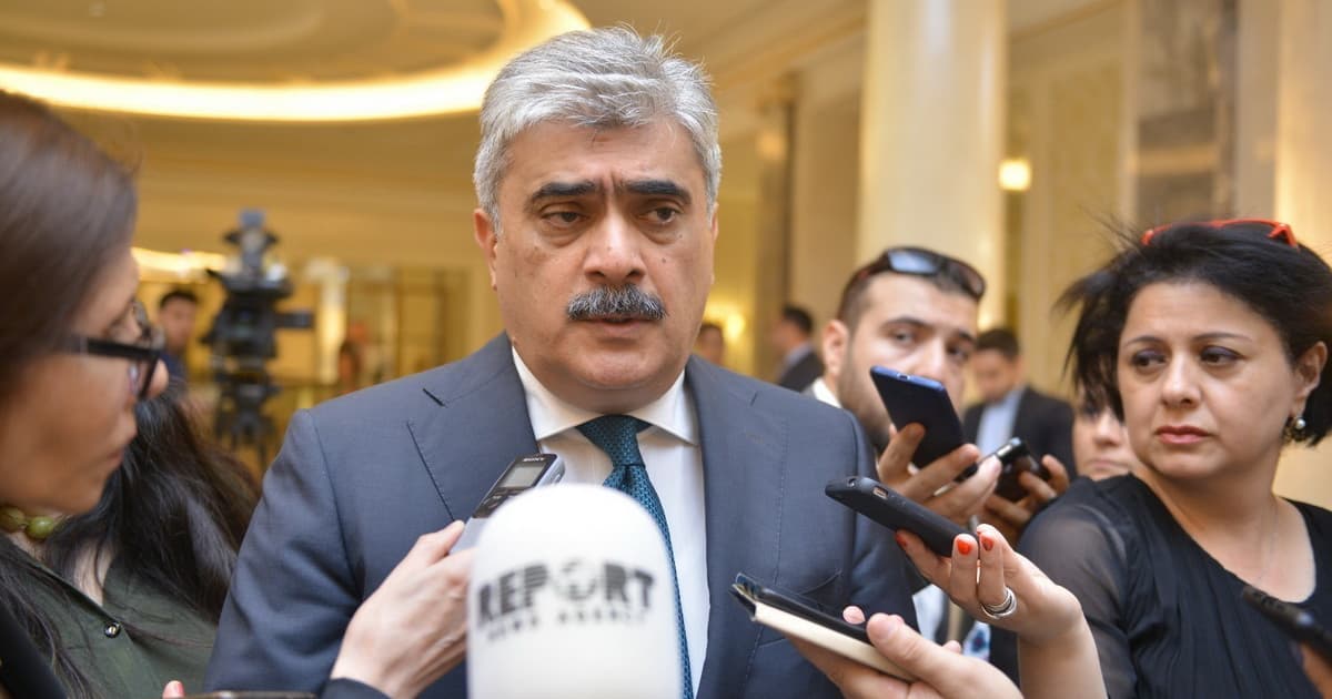 Samir Şərifov qazın qiymətinin artmasının səbəbini açıqlayıb Samir Şərifov qazın qiymətinin artmasının səbəbini açıqlayıb