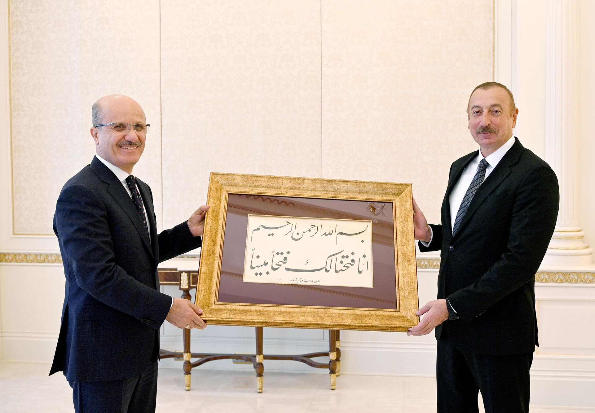 İlham Əliyev Erol Özvarı qəbul etdi İlham Əliyev Erol Özvarı qəbul etdi