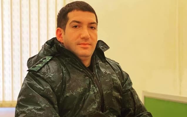 Qaraheybətdə şəhid olan Ceyhunun atası: Nişanlanacağı barədə yayılan xəbərlər yalandır Qaraheybətdə şəhid olan Ceyhunun atası: Nişanlanacağı barədə yayılan xəbərlər yalandır