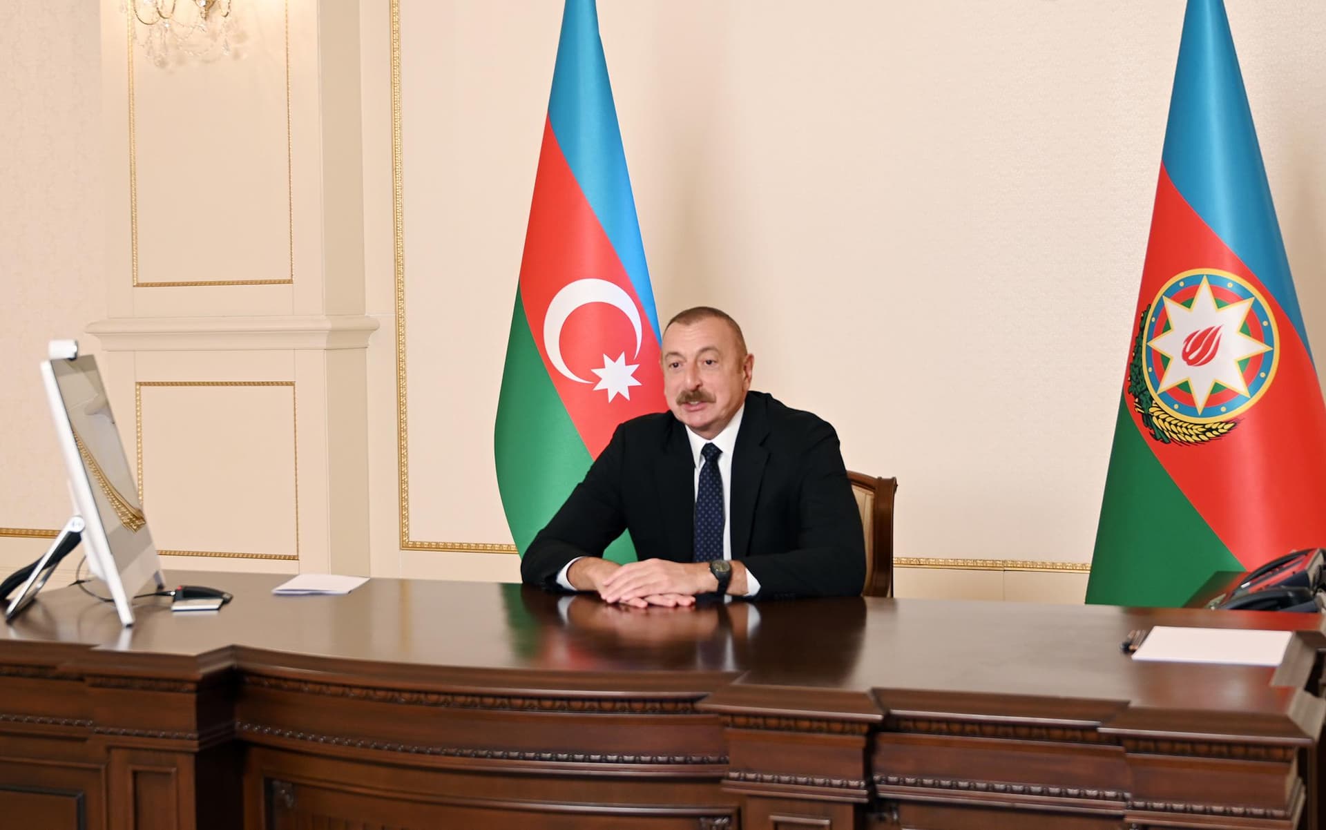 Prezident ümummilli lider Heydər Əliyevin anım günü ilə bağlı paylaşım edib Prezident ümummilli lider Heydər Əliyevin anım günü ilə bağlı paylaşım edib
