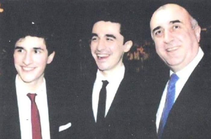 Məmmədyarov oğluyla bağlı yayılan xəbərlərdən danışdı: Söhbət bağlanıb… Məmmədyarov oğluyla bağlı yayılan xəbərlərdən danışdı: Söhbət bağlanıb…