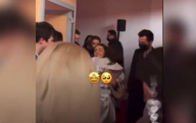Sona erməni təmsilçisini qucaqlayıb təbrik etdi – VİDEO Sona erməni təmsilçisini qucaqlayıb təbrik etdi – VİDEO