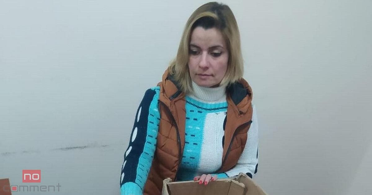 Avtomobilində pirotexniki vasitələr satan qadın saxlanılıb Avtomobilində pirotexniki vasitələr satan qadın saxlanılıb