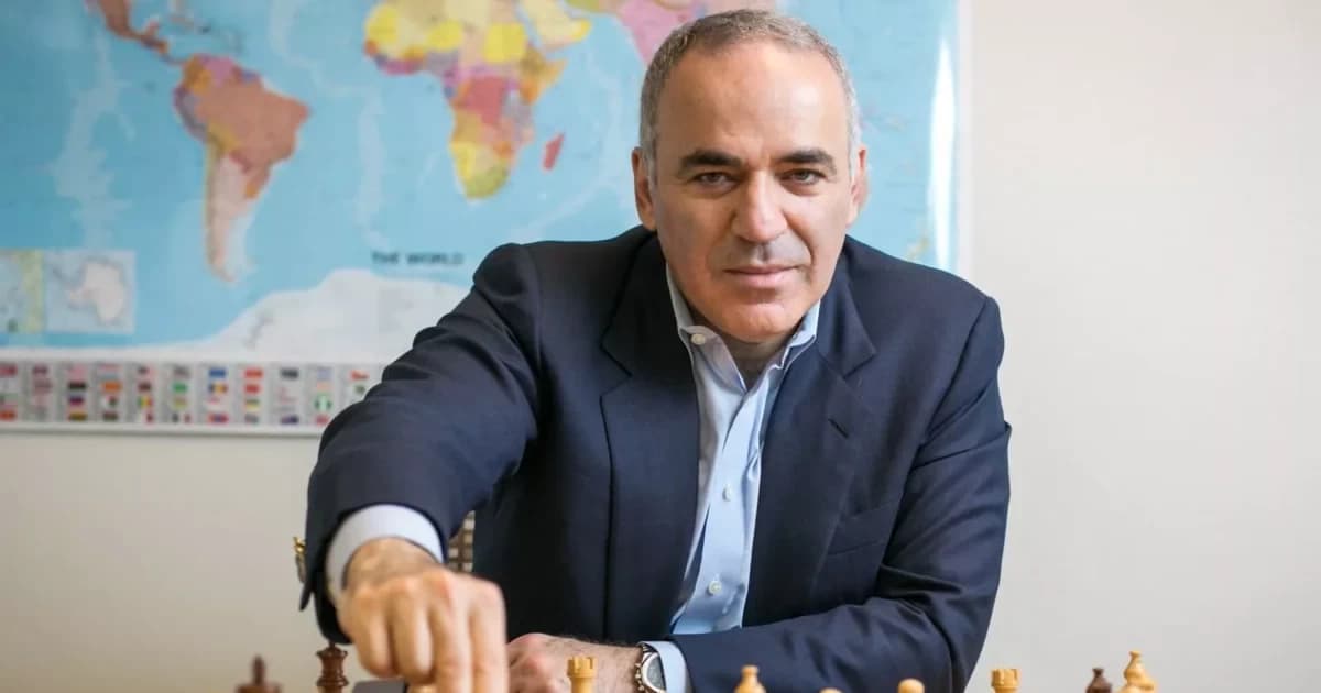Kasparov Paşinyanı yıxıb-sürüdü Kasparov Paşinyanı yıxıb-sürüdü