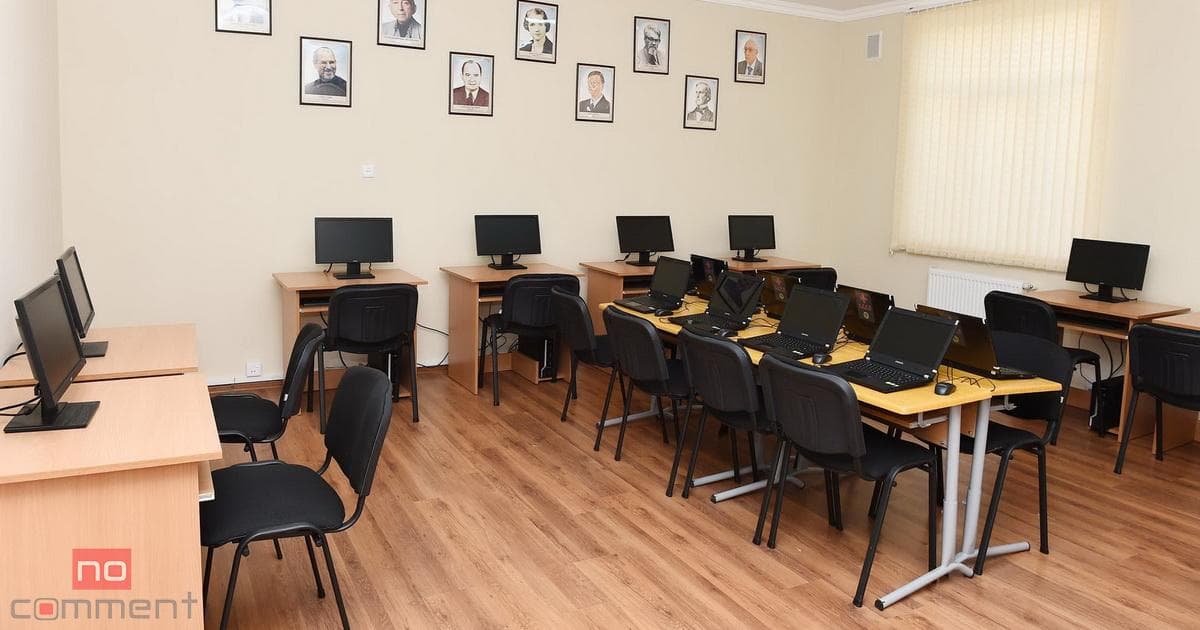 Azərbaycanda 4 günlük iş rejimi ilə bağlı açıqlama Azərbaycanda 4 günlük iş rejimi ilə bağlı açıqlama