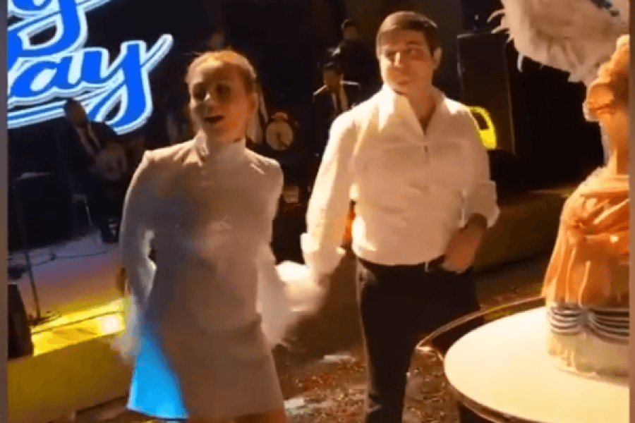 Bu məşhurlar Anar Məmmədovun xanımının AD GÜNÜNDƏ – FOTO – VİDEO Bu məşhurlar Anar Məmmədovun xanımının AD GÜNÜNDƏ – FOTO – VİDEO