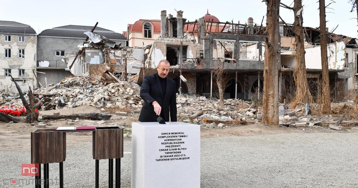 Prezident Gəncə Memorial Kompleksinin təməlini qoyub Prezident Gəncə Memorial Kompleksinin təməlini qoyub