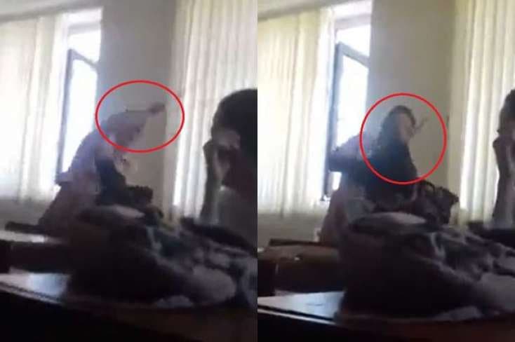 Bakıda məktəbdə direktor şagirdləri çubuqla döydü – VİDEO Bakıda məktəbdə direktor şagirdləri çubuqla döydü – VİDEO