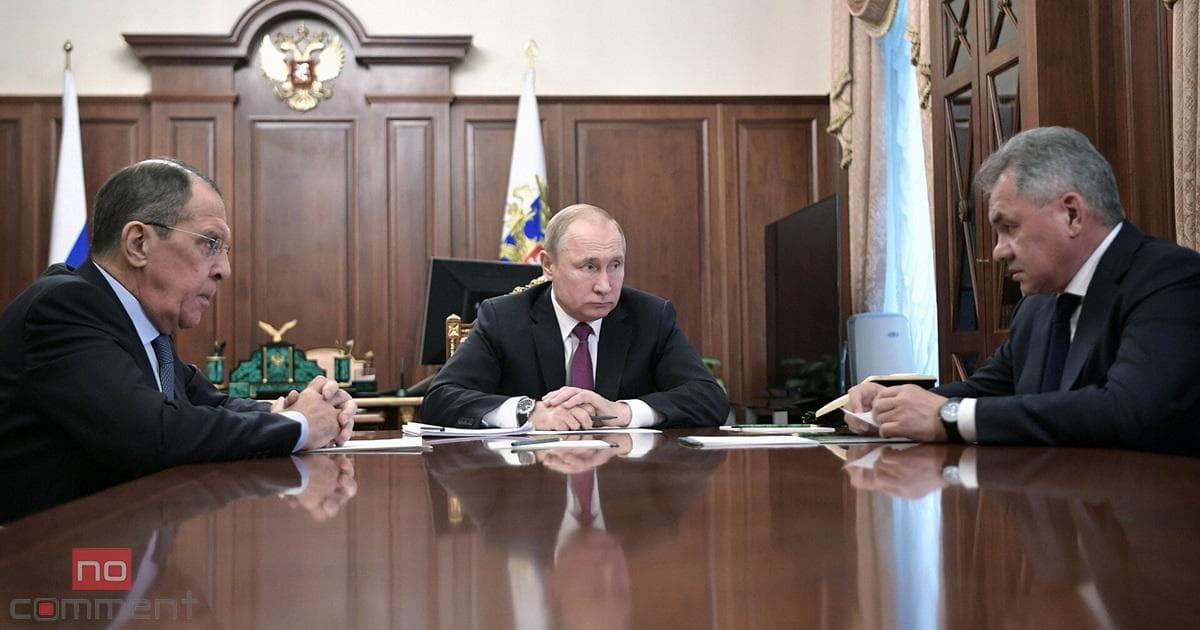 Putin Lavrov və Şoyqu ilə görüşəcək Putin Lavrov və Şoyqu ilə görüşəcək