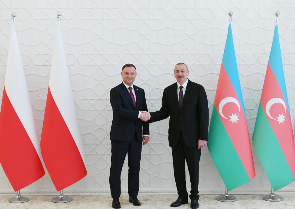 Polşa prezidenti İlham Əliyevə zəng etdi Polşa prezidenti İlham Əliyevə zəng etdi