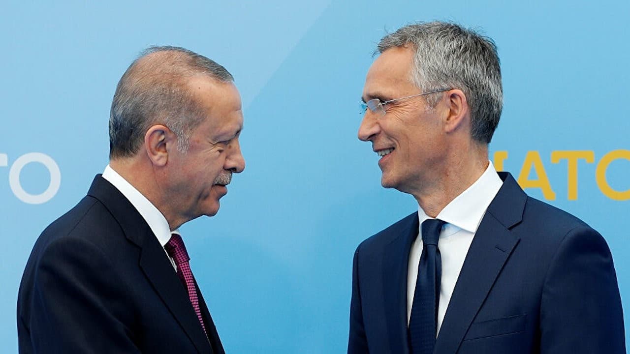 Ərdoğanla Stoltenberq telefonla danışdı Ərdoğanla Stoltenberq telefonla danışdı