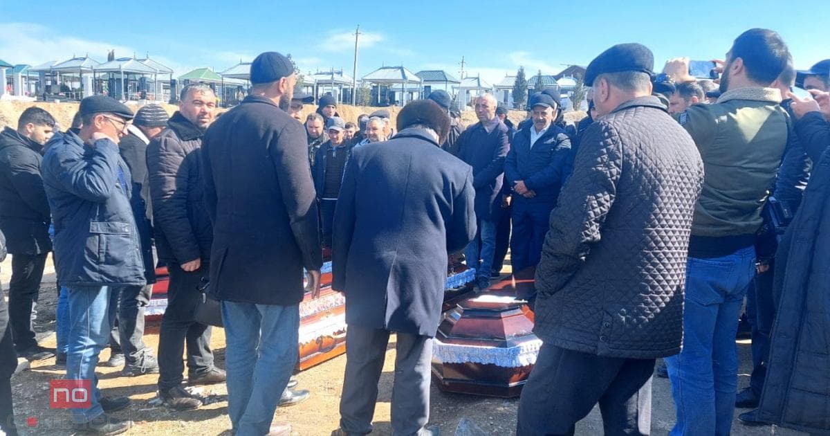 Ukraynada öldürülən azərbaycanlılar dəfn edildilər Ukraynada öldürülən azərbaycanlılar dəfn edildilər