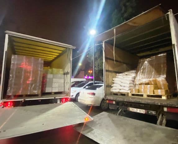 Bakıdan Kiyevə 30 ton ərzaq yardımı göndərildi – FOTO Bakıdan Kiyevə 30 ton ərzaq yardımı göndərildi – FOTO