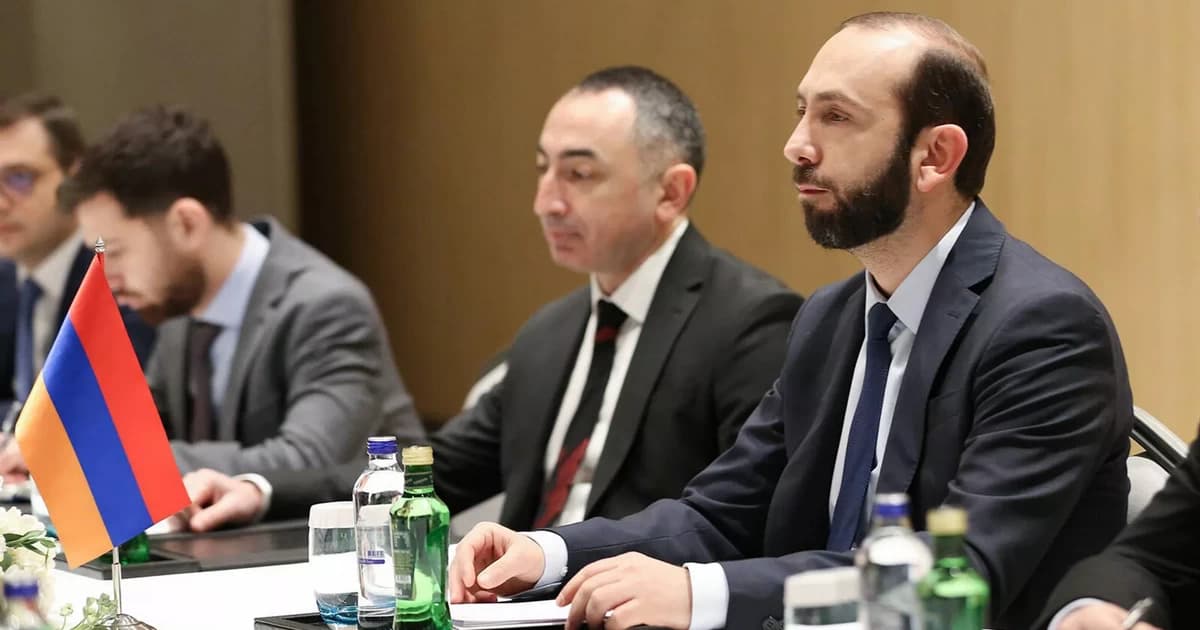 Ermənistanın XİN başçısı Gürcüstana gedir Ermənistanın XİN başçısı Gürcüstana gedir