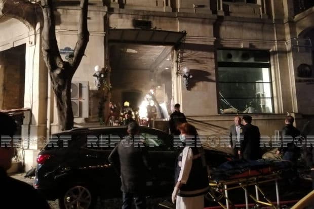 Bakıda gecə klubunda güclü partlayış olub, ölən və xəsarət alanlar var – YENİLƏNİB + FOTO/VİDEO Bakıda gecə klubunda güclü partlayış olub, ölən və xəsarət alanlar var – YENİLƏNİB + FOTO/VİDEO