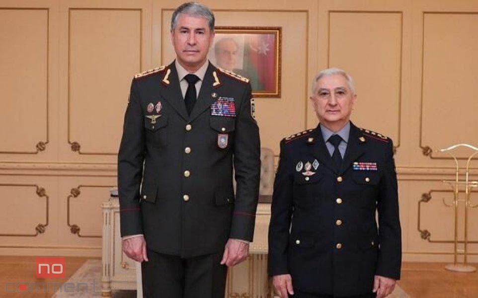 Vilayət Eyvazov Mahir Əhmədovu təltif etdi Vilayət Eyvazov Mahir Əhmədovu təltif etdi