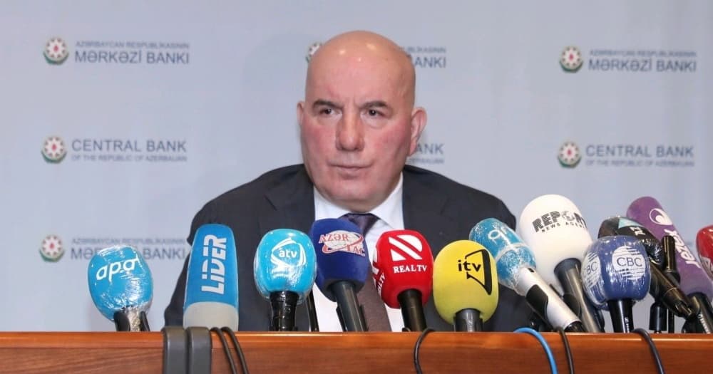 Elman Rüstəmov Mərkəzi Bankın sədri vəzifəsindən çıxarılır Elman Rüstəmov Mərkəzi Bankın sədri vəzifəsindən çıxarılır