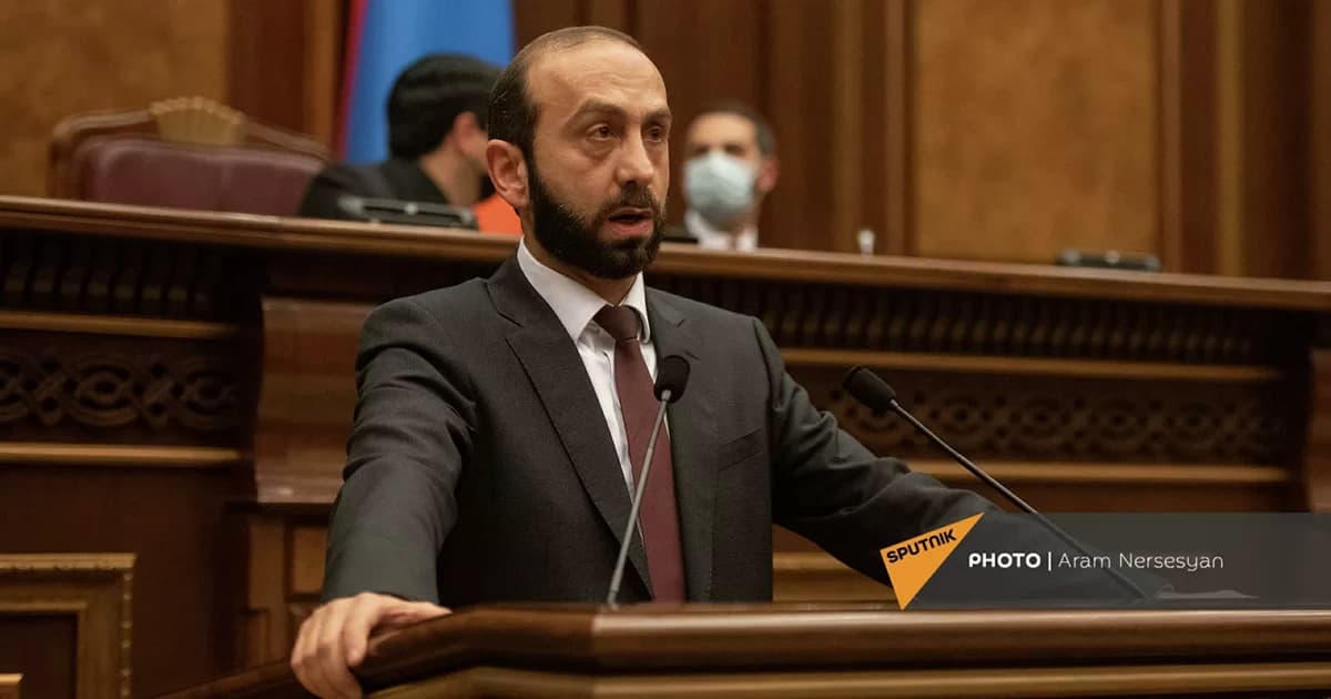 Mirzoyan Ceyhun Bayramovla söhbətinin detallarını AÇIQLADI Mirzoyan Ceyhun Bayramovla söhbətinin detallarını AÇIQLADI