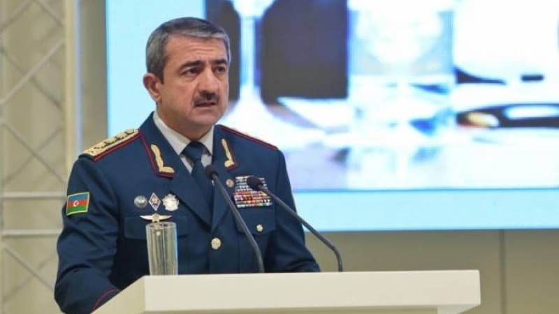 Generala vaxtından əvvəl kapitan rütbəsi verdi – FOTO Generala vaxtından əvvəl kapitan rütbəsi verdi – FOTO