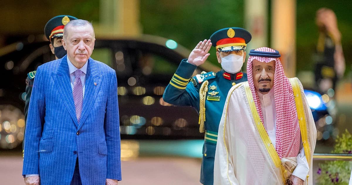 Ərdoğan Ümrə ziyarətində – FOTO Ərdoğan Ümrə ziyarətində – FOTO