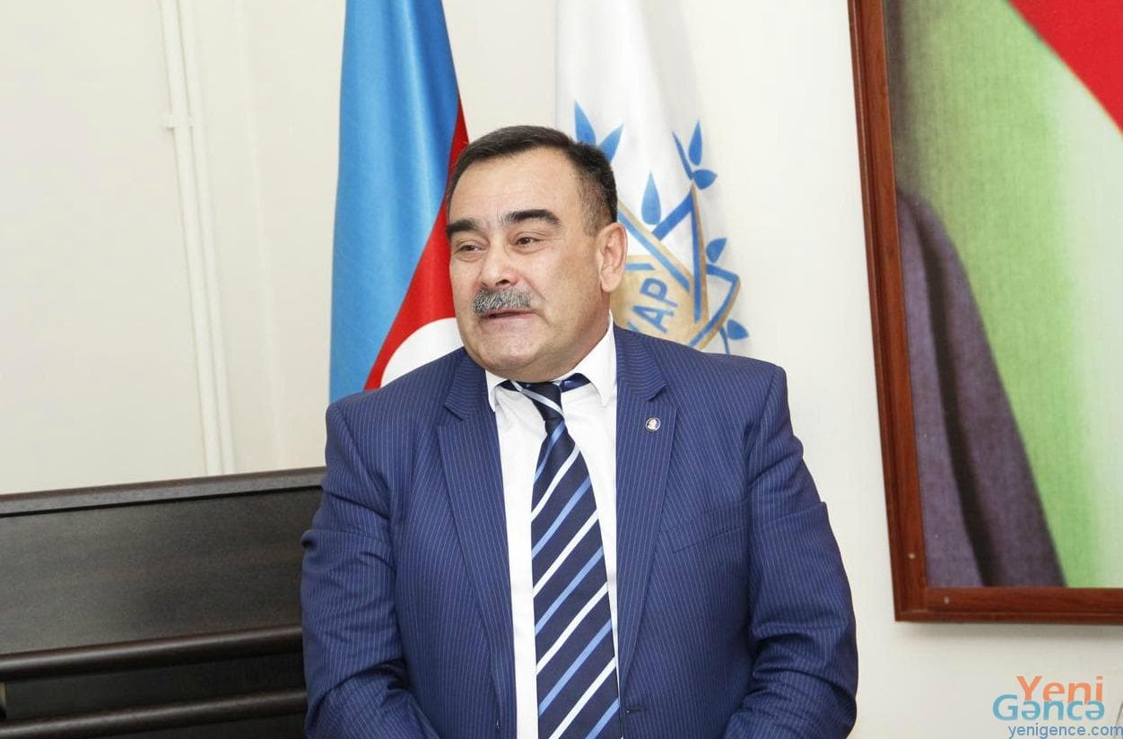 Azərbaycanlı rektorun yazdığı rəy gülüşə səbəb oldu – FOTO Azərbaycanlı rektorun yazdığı rəy gülüşə səbəb oldu – FOTO