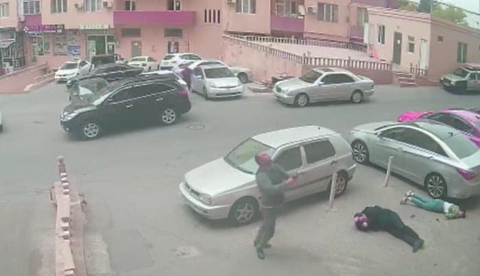 Bakıdakı dəhşətli hadisənin görüntüləri yayıldı Bakıdakı dəhşətli hadisənin görüntüləri yayıldı
