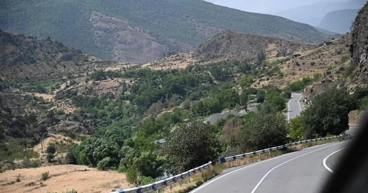 Baş nazir Azərbaycan-Ermənistan sərhədi ilə bağlı qərar İMZALADI Baş nazir Azərbaycan-Ermənistan sərhədi ilə bağlı qərar İMZALADI