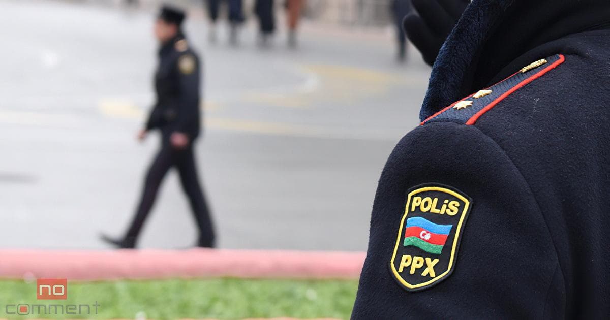 Saçını kəsib, özünü yaraladı – Polisdən KÖMƏK İSTƏDİ Saçını kəsib, özünü yaraladı – Polisdən KÖMƏK İSTƏDİ