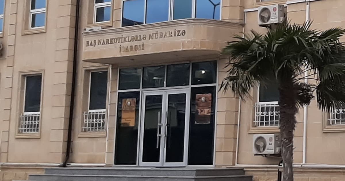 Polis əməliyyat keçirib: Onlarla şəxs saxlanılıb – VİDEO Polis əməliyyat keçirib: Onlarla şəxs saxlanılıb – VİDEO