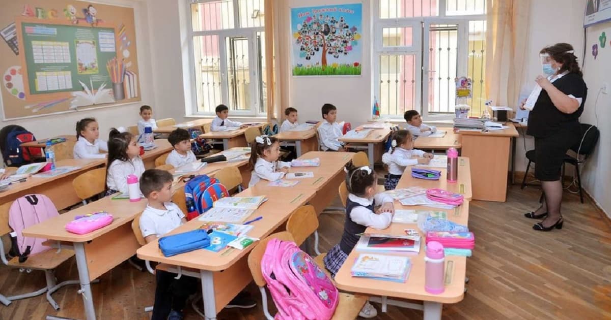 Şagirdlərin elektron yerdəyişməsi dayandırılacaq Şagirdlərin elektron yerdəyişməsi dayandırılacaq