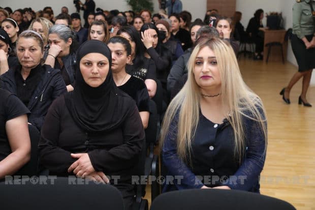 Əfv sərəncamı ilə azadlığına qovuşan zəriflər – FOTOREPORTAJ Əfv sərəncamı ilə azadlığına qovuşan zəriflər – FOTOREPORTAJ