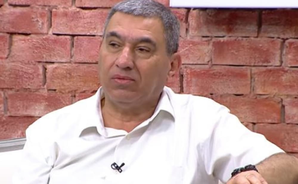 Oğlumun bu vəziyyətdə olmasının səbəbi… – Əməkdar artist Oğlumun bu vəziyyətdə olmasının səbəbi… – Əməkdar artist