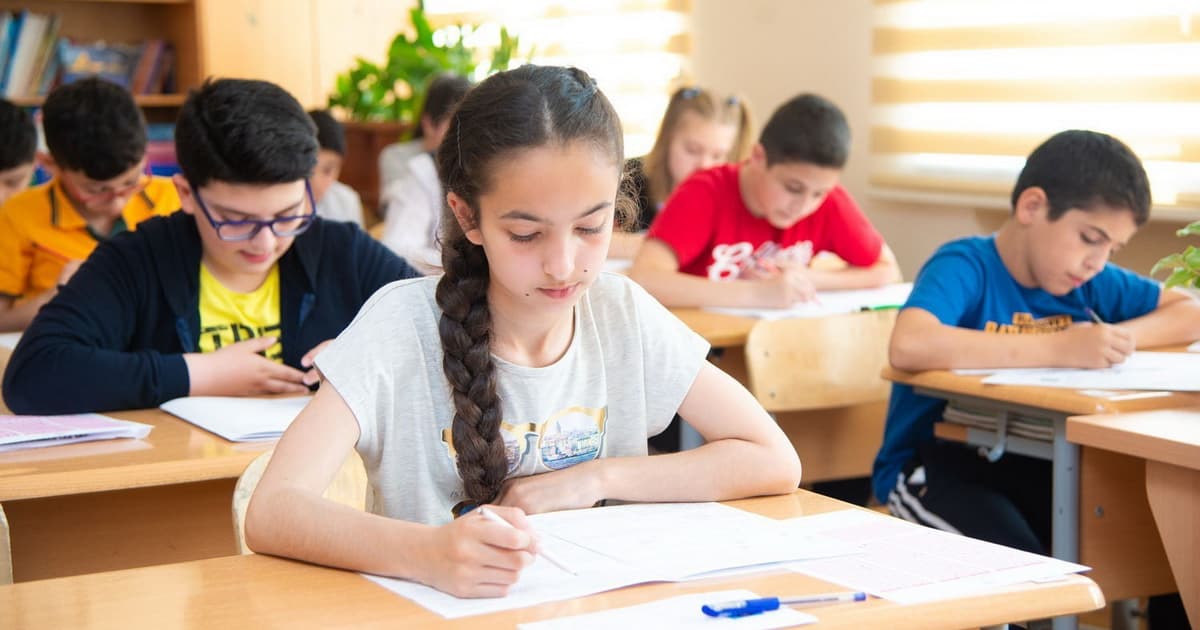 Ümumi təhsil müəssisələrinin təsnifatı dəyişdi – SİYAHI Ümumi təhsil müəssisələrinin təsnifatı dəyişdi – SİYAHI