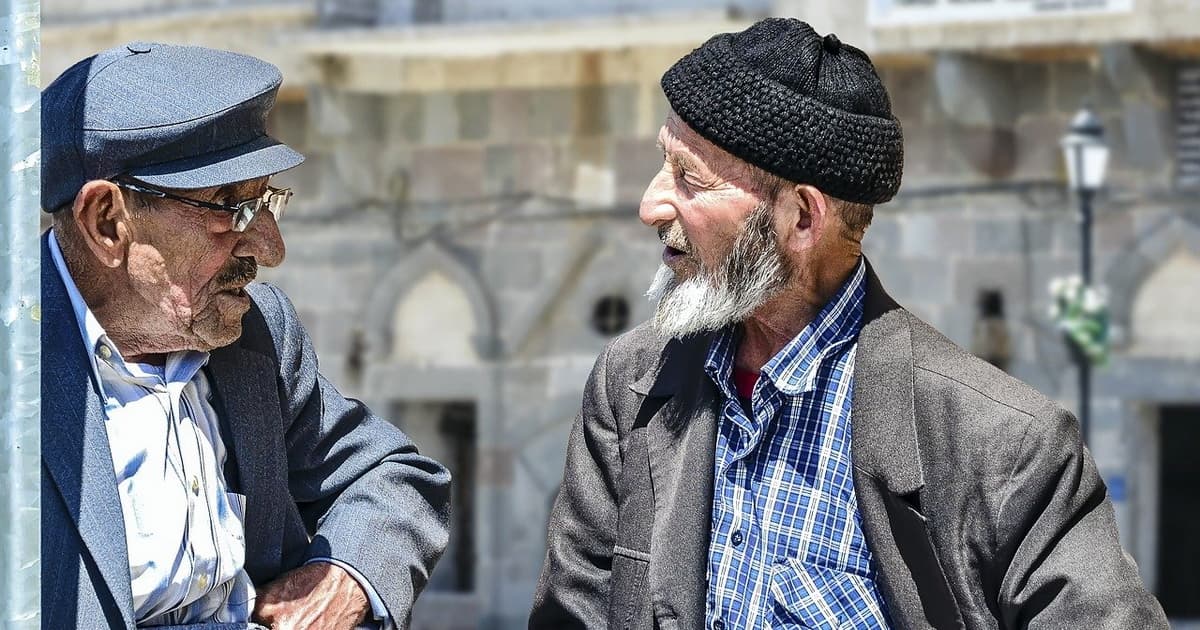 65 yaşına çatmış şəxslərin NƏZƏRİNƏ 65 yaşına çatmış şəxslərin NƏZƏRİNƏ