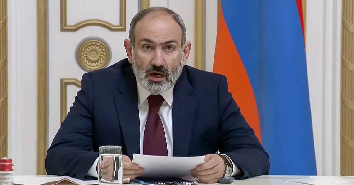 Paşinyan türk olduğunu “etiraf” etdi – VİDEO Paşinyan türk olduğunu “etiraf” etdi – VİDEO