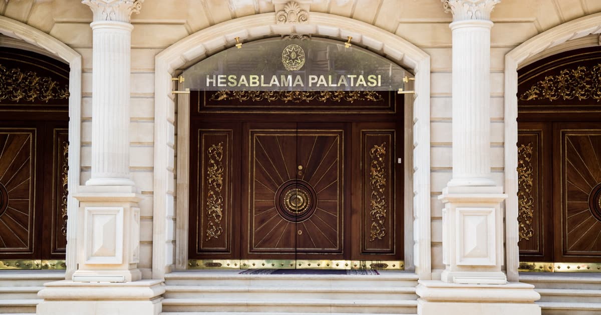 Hesablama Palatasında maaş artırılır – Sədr 3150 manat alacaq Hesablama Palatasında maaş artırılır – Sədr 3150 manat alacaq