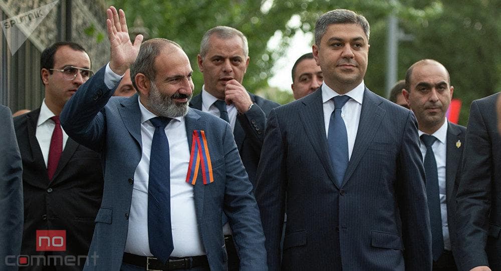 Paşinyanın rəqibi Qarabağ klanından niyə üz döndərdi? Paşinyanın rəqibi Qarabağ klanından niyə üz döndərdi?