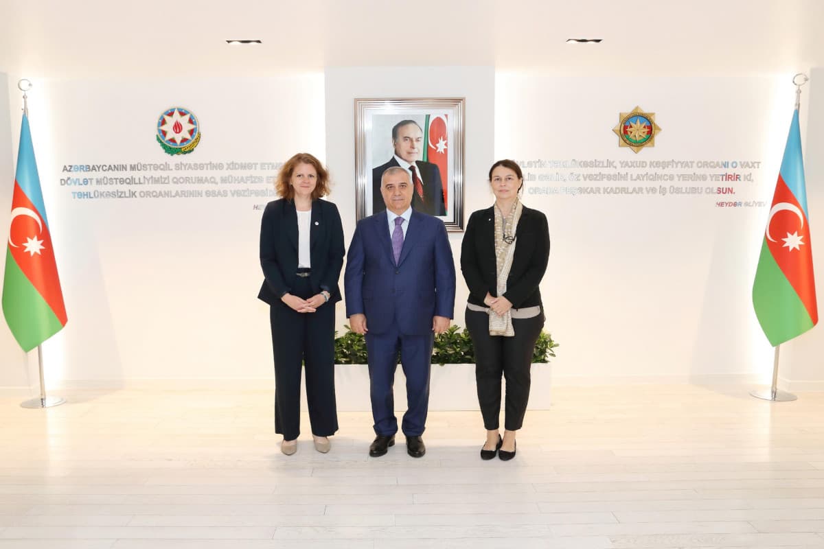 Əli Nağıyev BQXK nümayəndələrinə itkinlərdən DANIŞDI Əli Nağıyev BQXK nümayəndələrinə itkinlərdən DANIŞDI