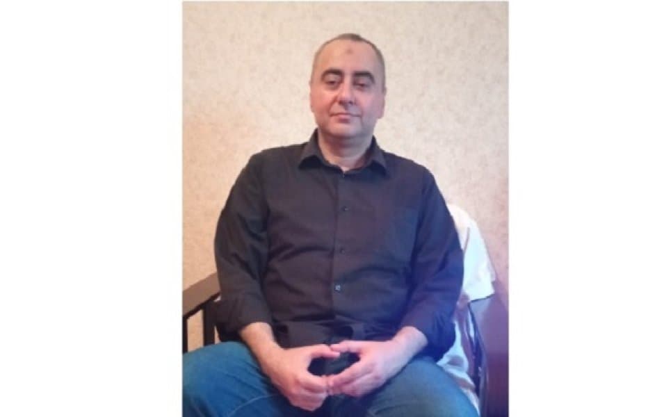 Elşən Mustafaoğlu azadlığa çıxdı Elşən Mustafaoğlu azadlığa çıxdı