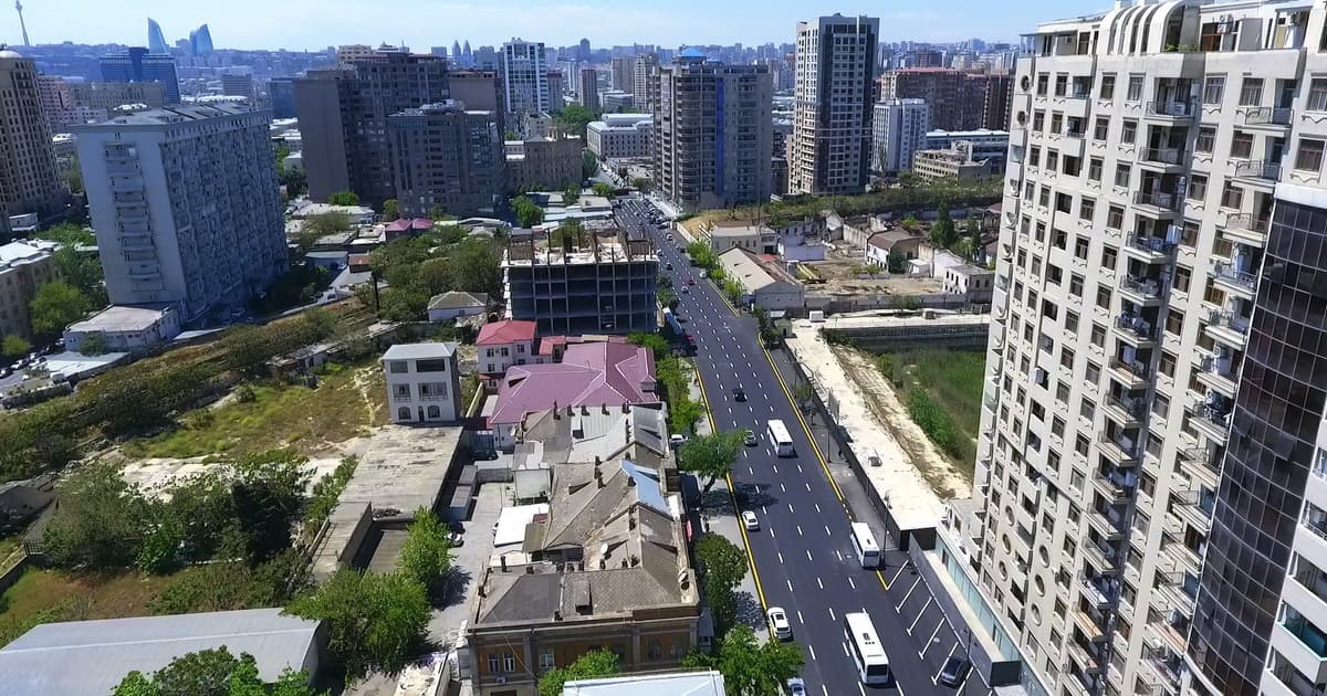 Bu yol yenidən quruldu – VİDEO Bu yol yenidən quruldu – VİDEO