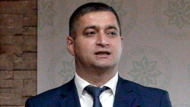 MİQ-lə bağlı müəllimləri şantaj edən danışdı: “WhatsApp” qrupunu təxribat üçün yaradıblar MİQ-lə bağlı müəllimləri şantaj edən danışdı: “WhatsApp” qrupunu təxribat üçün yaradıblar