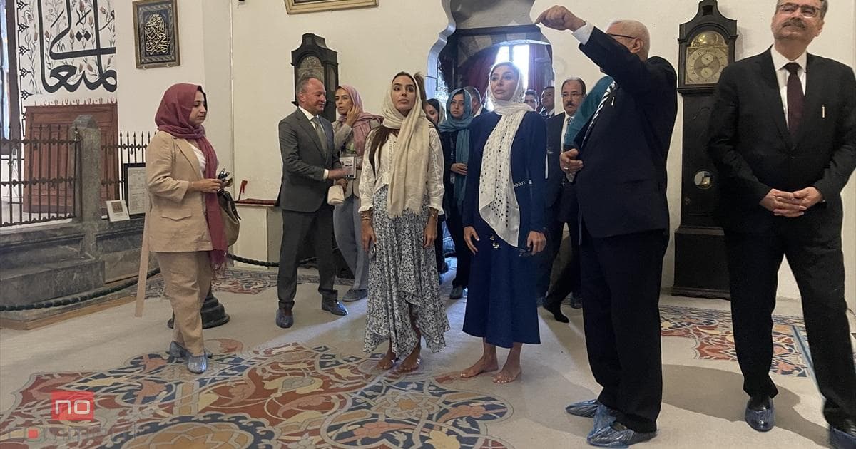 Mehriban Əliyeva Mövlanənin muzeyini ziyarət etdi Mehriban Əliyeva Mövlanənin muzeyini ziyarət etdi