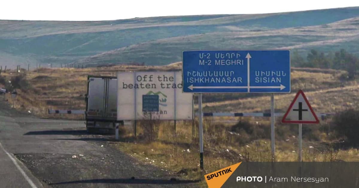 Rusiya və İran Mehridə toqquşdu: Zəngəzur yolu, ya təzyiq? Rusiya və İran Mehridə toqquşdu: Zəngəzur yolu, ya təzyiq?